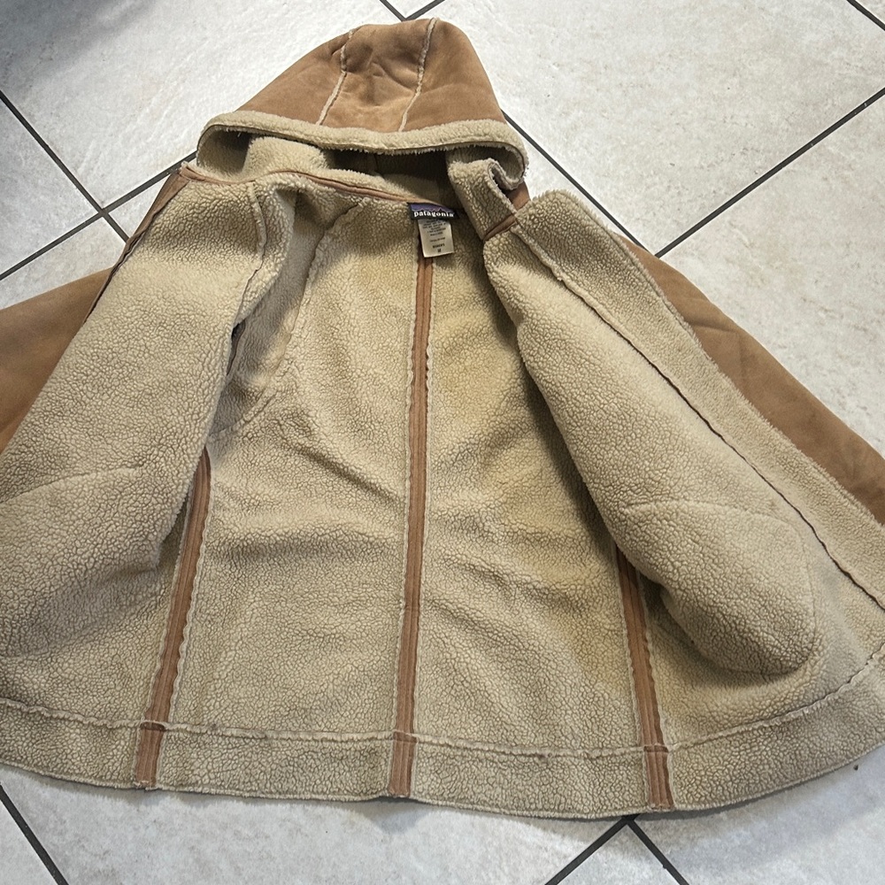 Patagonia Women’s Shearling Fleece Hoody‎ - Picture 8 of 11